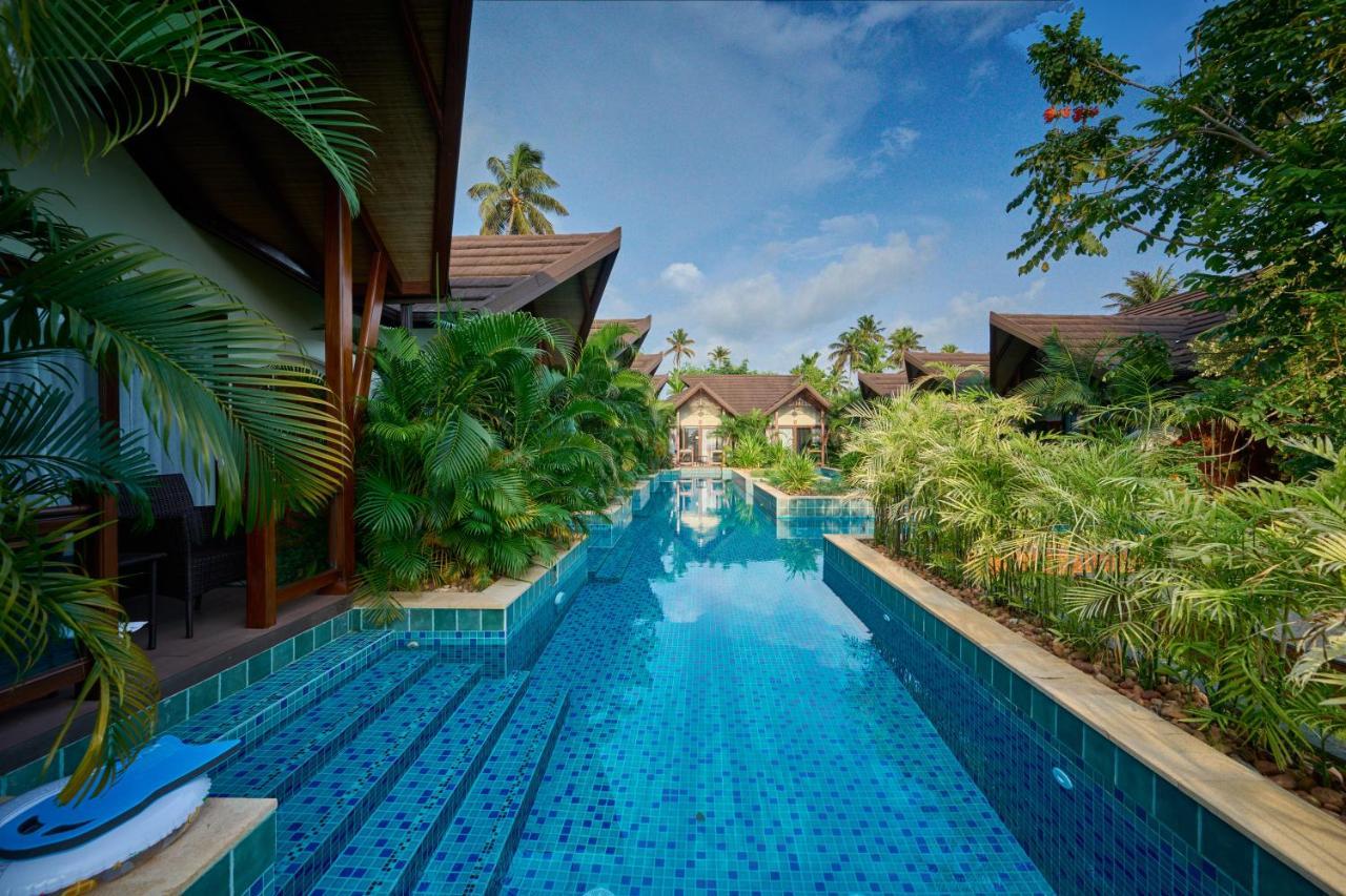 Gokulam Grand Resort & Spa, クマラコム エクステリア 写真