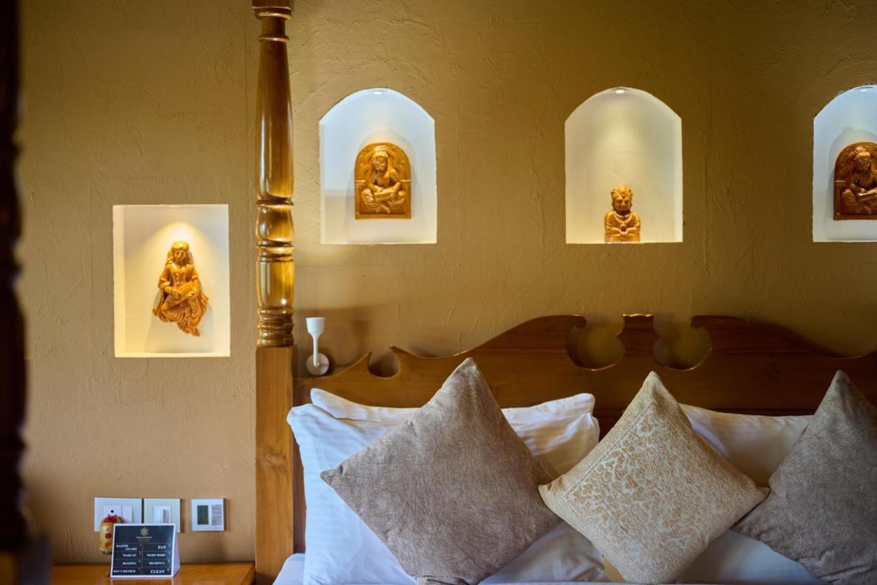Gokulam Grand Resort & Spa, クマラコム エクステリア 写真